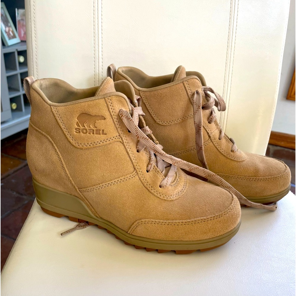 Sorel suede sneaker boots